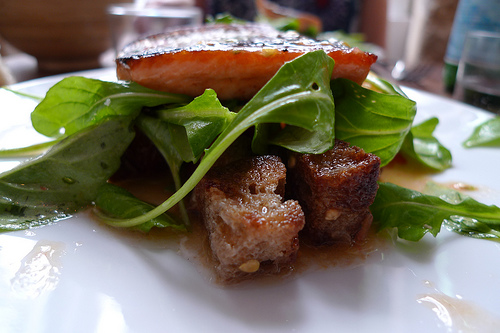 Truite de mer, salade de tomates anciennes en panzanella (steelhead with heirloom tomatoes and bread salad at Frenchie by Meg Zimbeck