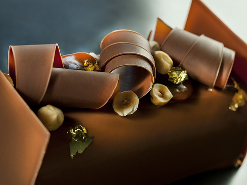 Buche Un Dimanche a Paris