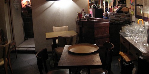 Le-Chapeau-Melon-interior-by-Meg-Zimbeck