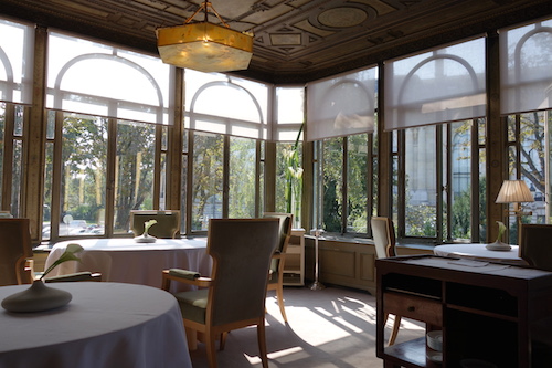 Ledoyen historic restaurant in Paris | parisbymouth.com