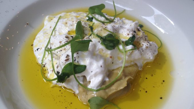Burrata at Le Richer restaurant in Paris Le Richer restaurant in Paris | parisbymouth.com