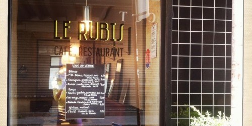 le rubis 75002 restaurant in paris photo from Facebook | parisbymouth.com