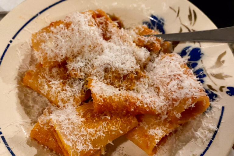 Jones restaurant in Paris