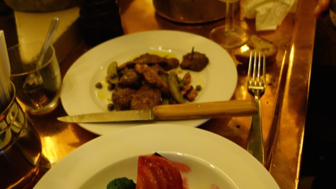 Aux Deux Amis in Paris Aux Deux Amis in Paris | parisbymouth.com