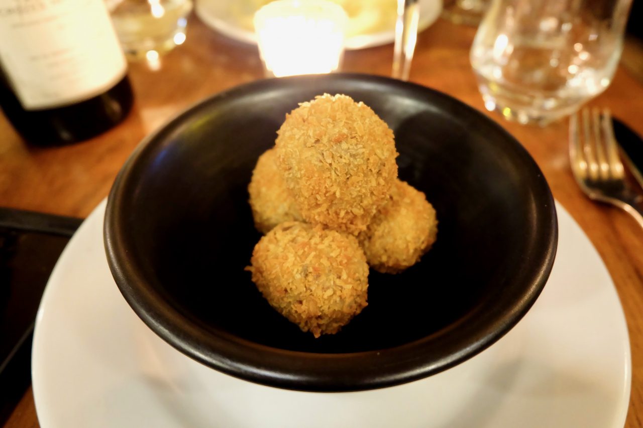 Croquette d’agneau de sept heures (lamb croquette) at Vins des Pyrenees