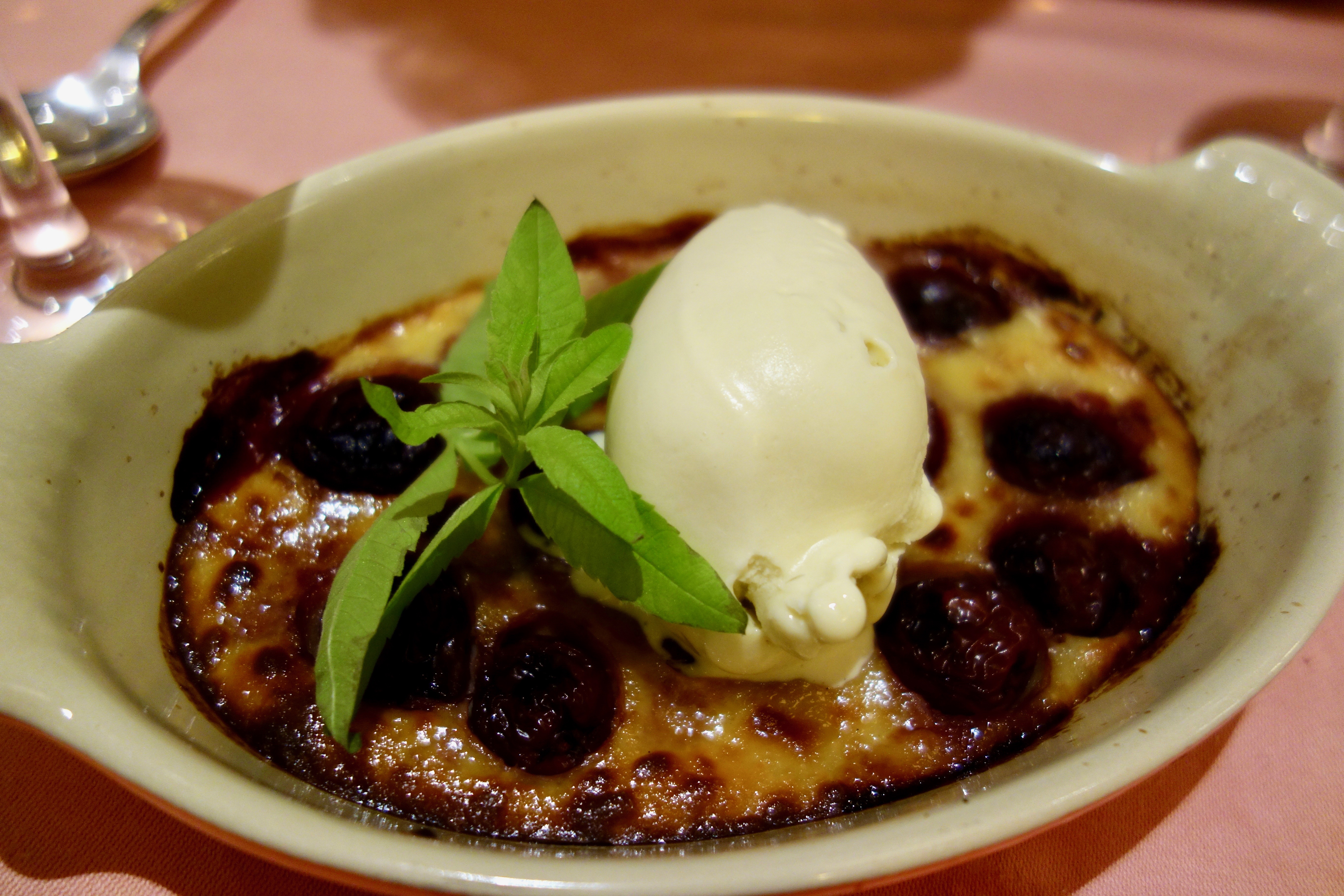 Le Poule au Pot restaurant in Paris - Piege at Les Halles - cherry clafoutis