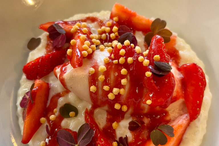 Hugo et Co restaurant in Paris