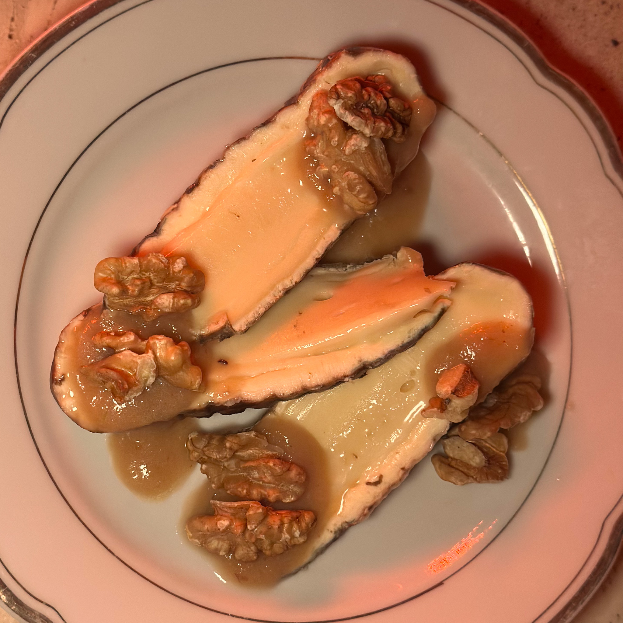 Saint-Nectaire at Augustin Marchand d'Vins wine bar in Saint-Germain, Paris