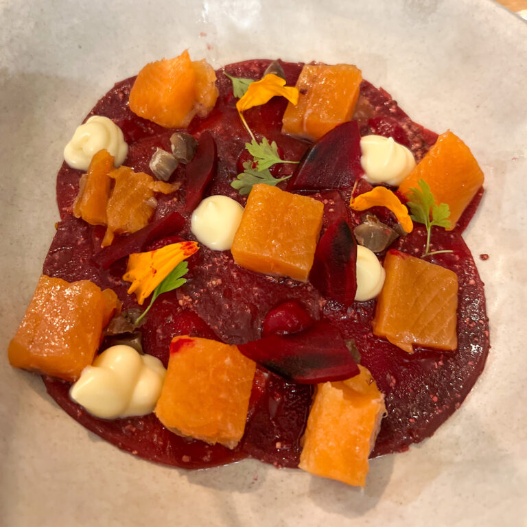 Flocon restaurant in Paris - smoked trout with beet, chestnut and beurre blanc