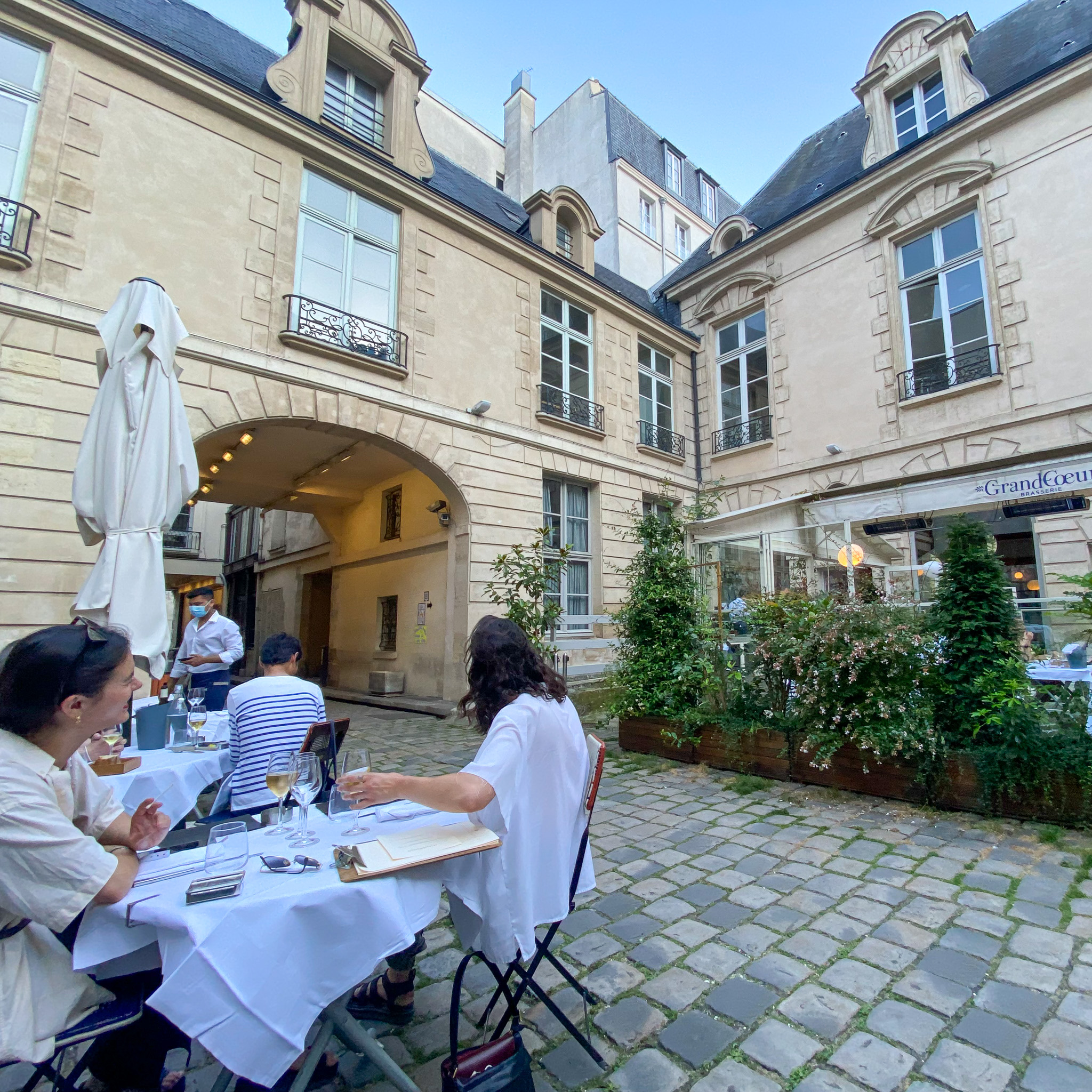 GrandCoeur one of the best restaurants in the Marais in Paris