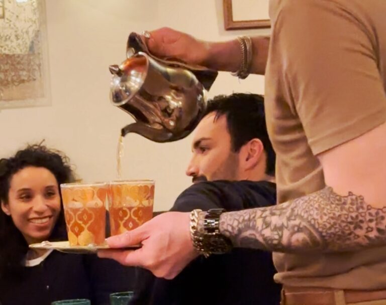 Le Tagine Moroccan restaurant with natural wine in Paris