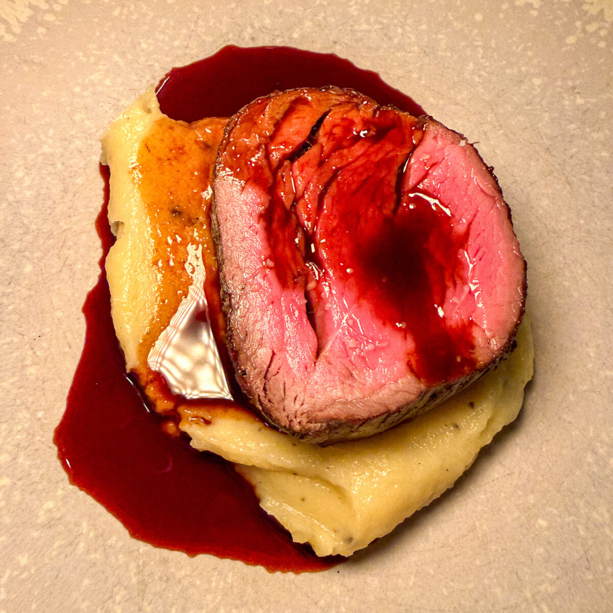 filet-de-boeuf-fugue-paris | PARIS BY MOUTH Filet de boeuf with truffled mashed potatoes at Fugue, Paris