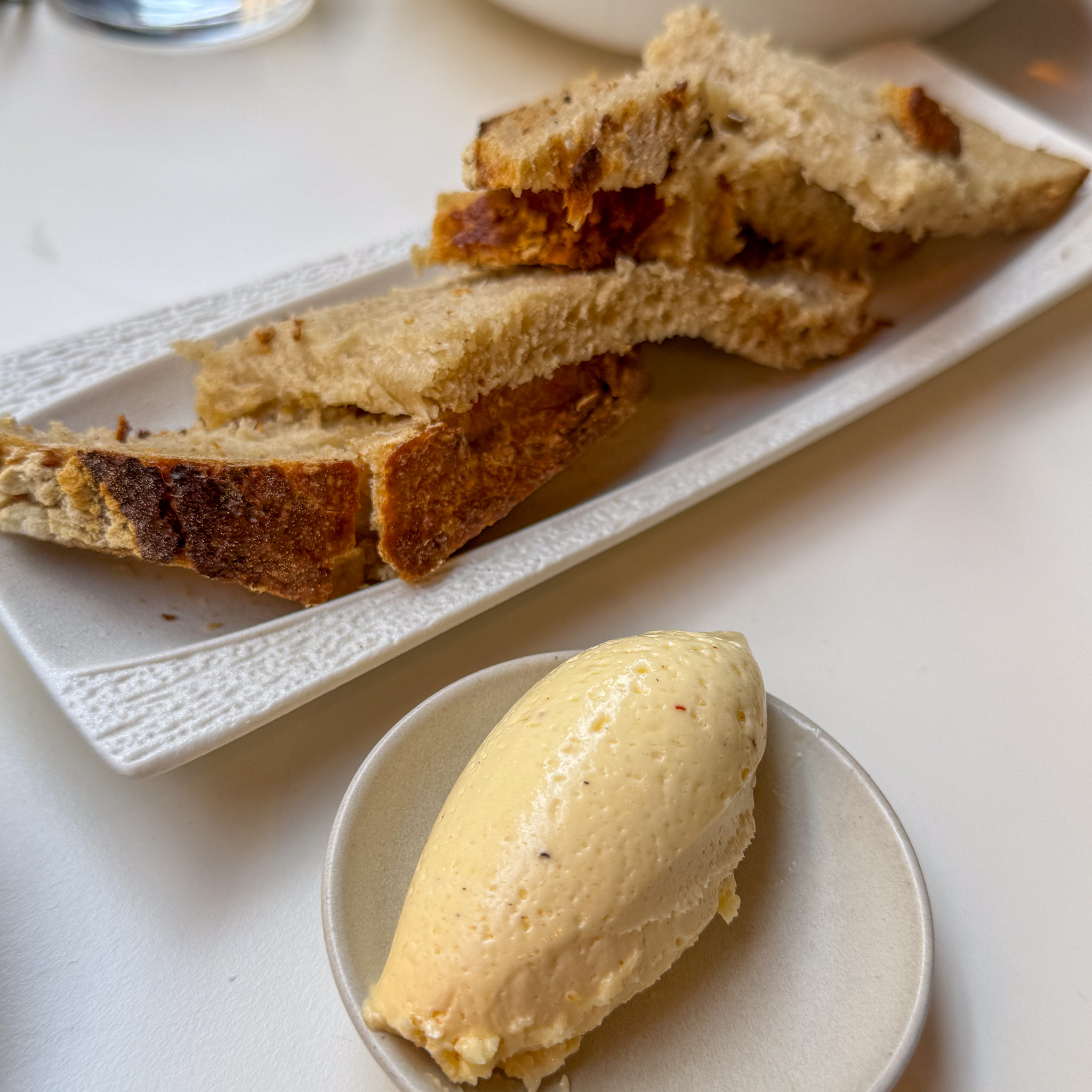 bread and butter at Argile restaurant, Paris